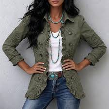 Veste Plissée à Revers – Élégante & Tendance